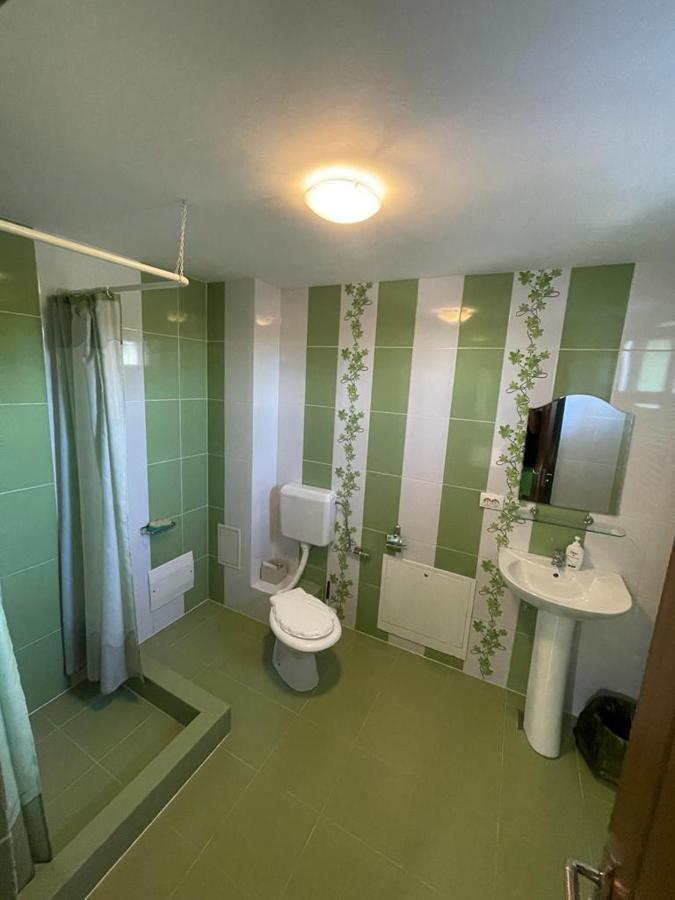 Fortress Apartments Орадеа Екстериор снимка